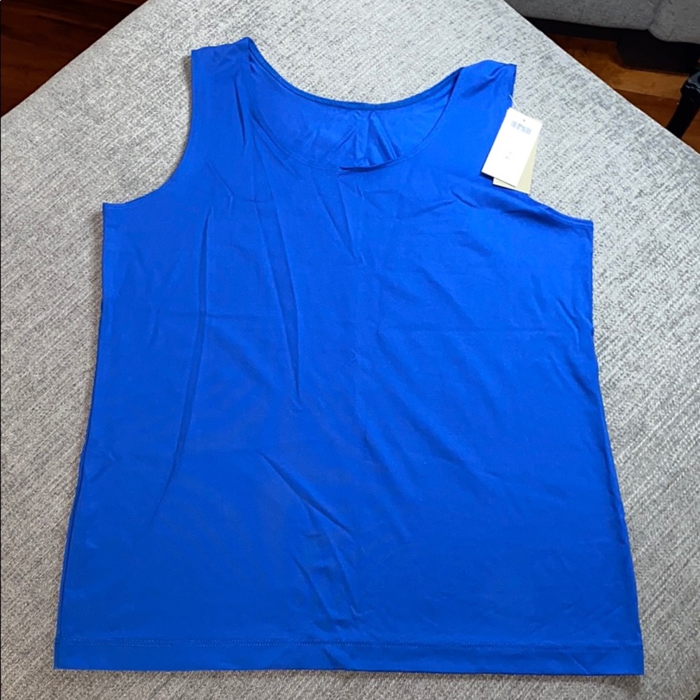 Chico’s reversible tank top. Size 2